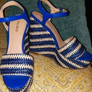 Aldo blue cream wedges